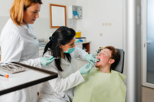 Best Emergency Dentist for Knocked-Out Tooth in New Berlin, IL